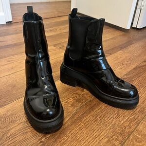 Stuart Weitzman Black platform Ankle Boots women’s size 9